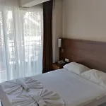 Makri 3* Φετιγιέ